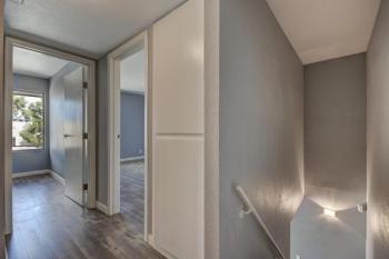 Luxury townhouse near the strip -Very modern